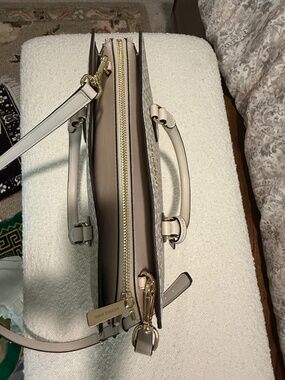 Michael kors satchel